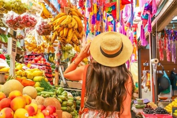 learn Spanish Mexico market